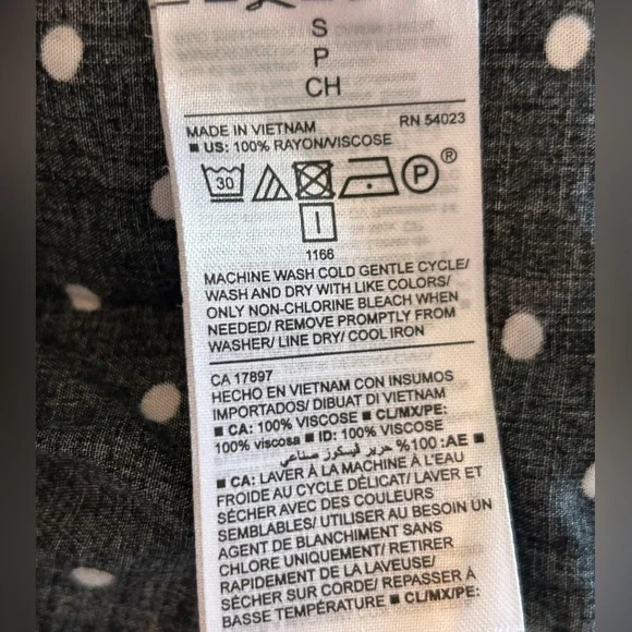 Waist-Defined Ruffle-Sleeve Dress by Old Navy Size Small - Black & White Dots 🖤🤍 - Picture 7 of 10